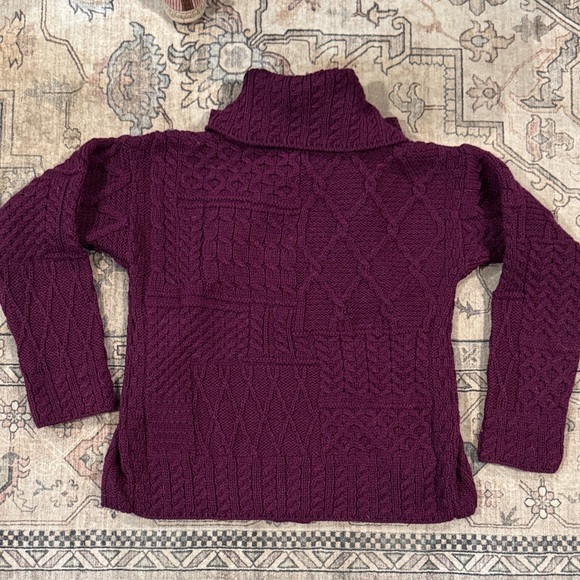 Aran Crafts Medium Women's Heathered Raspberry Knit Sweater - Picture 3 of 4